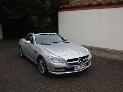 Gebraucht Mercedes SLK200 184 PS (135 kW) 2012 Silber Cabrio