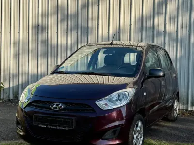 Usata Hyundai i10 70 CV (51 kW) 2013 Andere farben Utilitaria