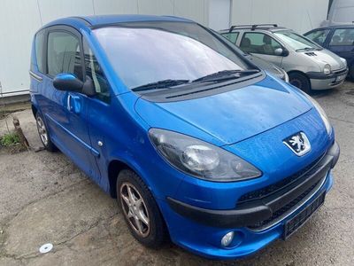 gebraucht Peugeot 1007 TÜV neu