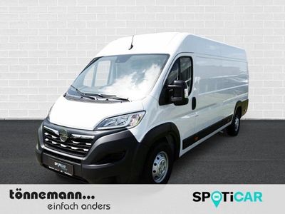Second-hand Opel Movano 140 CP (102 kW) 2024 Alb Van