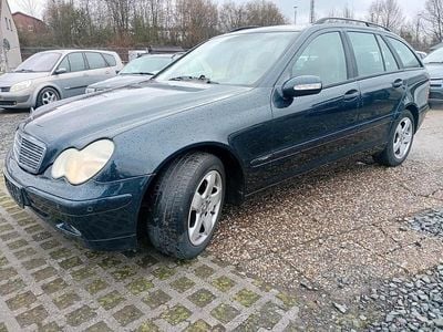 Gebraucht Mercedes C200 163 PS (119 kW) 2004 Blau Kombi