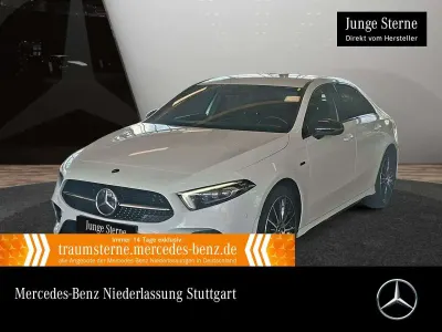 Gebraucht Mercedes A250 AMG 160 PS (117 kW) 2021 Weiß Limousine