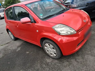 Gebraucht Daihatsu Sirion 87 PS (63 kW) 2006 Rot Kleinwagen