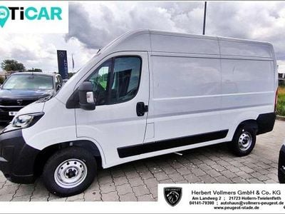 Gebraucht Peugeot Boxer 140 PS (102 kW) 2025 Kaolin weiß Van
