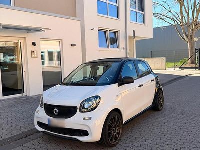 Gebraucht Smart ForFour 71 PS (52 kW) 2015 Weiß Kleinwagen