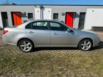 Używany Chevrolet Epica LT 156 KM (114 kW) 2007 Srebrny Sedan/Limuzyna