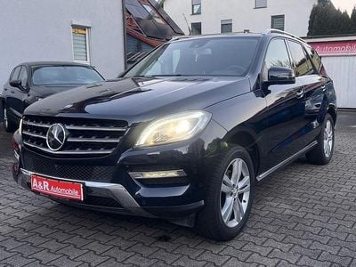 Blau Gebraucht 2014 Mercedes ML350 SUV | 18.950 € (Fairer Preis)