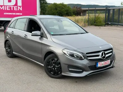Gebraucht Mercedes B200 136 PS (100 kW) 2016 Grau Kleinwagen