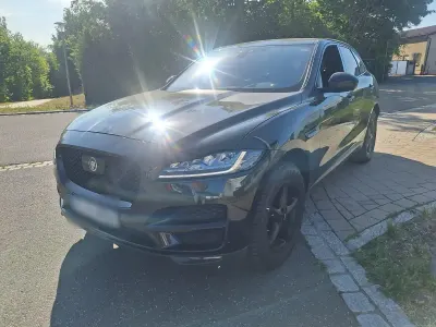 Gebraucht Jaguar F-Pace 180 PS (132 kW) 2017 Schwarz SUV