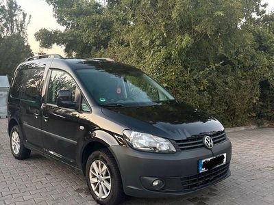 Schwarz Gebraucht 2012 VW Caddy Van / Kleinbus | 9.500 € (Teuer)