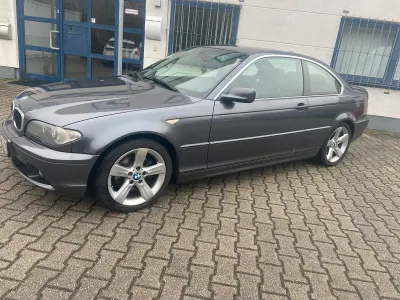 Gebraucht BMW 320 150 PS (110 kW) 2005 Grau Coupé