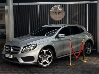 Second-hand Mercedes GLA200 AMG line 156 CP (114 kW) 2015 Argintiu SUV