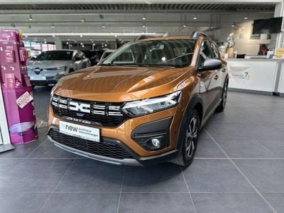 Gebraucht Dacia Sandero Expression 110 PS (80 kW) 2023 Orange SUV