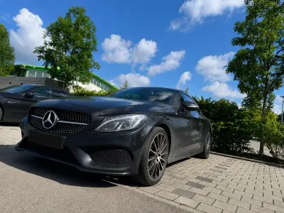 Gebraucht Mercedes C300 AMG line 245 PS (180 kW) 2017 Schwarz Coupé