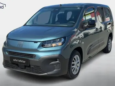 Neu Fiat Doblò 131 PS (96 kW) 2026 Blau Van / Kleinbus