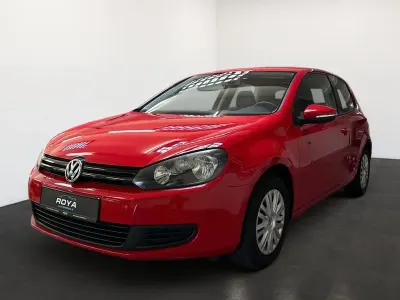 Gebraucht VW Golf VI Trendline 80 PS (58 kW) 2010 Rot Kleinwagen