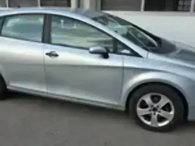 Gebraucht Seat Leon 125 PS (91 kW) 2011 Silber Kleinwagen