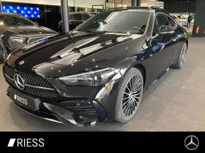 Gebraucht Mercedes CLE300 AMG 313 PS (230 kW) 2025 Metalliclack obsidianschwarz Coupé