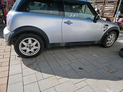Gebraucht Mini Cooper Seven 90 PS (66 kW) 2006 Silber Kleinwagen