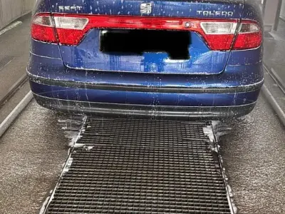 Gebraucht Seat Toledo Stella 105 PS (77 kW) 2003 Blau Limousine