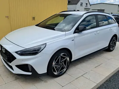 Neu Hyundai i30 N Line 150 PS (110 kW) 2026 Weiß Limousine