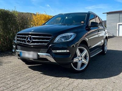 Gebraucht Mercedes ML350 306 PS (225 kW) 2012 Schwarz SUV