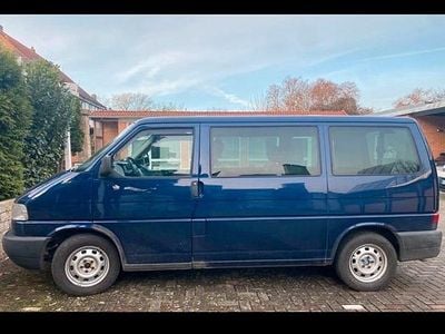 Gebraucht VW T4 102 PS (75 kW) 2002 Blau Van