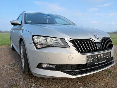 Second-hand Skoda Superb Ambition 150 CP (110 kW) 2017 Gri Break