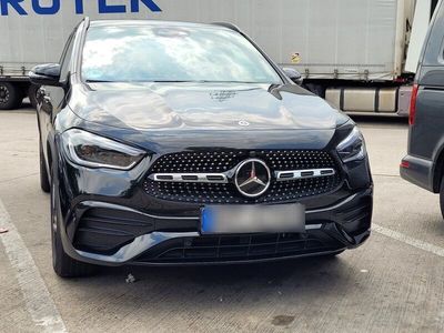 gebraucht Mercedes GLA250 e, AMG+Distronic+NightPaket+AHK+Multibeam