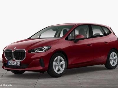 Gebraucht BMW 220 Active Tourer 150 PS (110 kW) 2025 Rot Van / Kleinbus