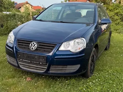 Gebraucht VW Polo 40 PS (29 kW) 2006 Blau Kleinwagen