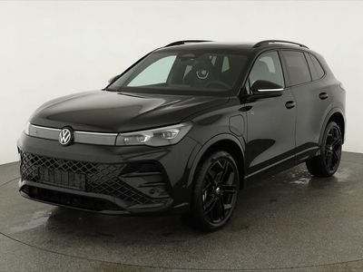 Neu VW Tiguan R-line 272 PS (200 kW) 2025 Grenadillschwarz metallic SUV