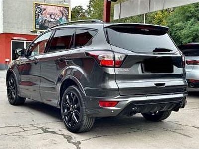 Gebraucht Ford Kuga ST-Line 179 PS (131 kW) 2017 Grau SUV