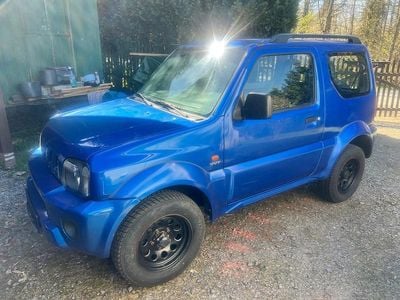 Second-hand Suzuki Jimny 86 CP (63 kW) 2005 Albastru SUV