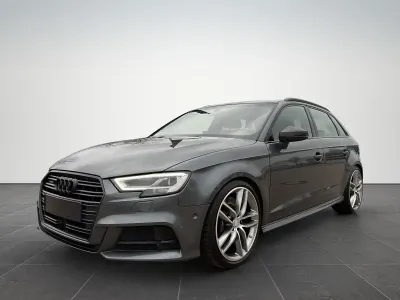 Gebraucht Audi A3 Sport 184 PS (135 kW) 2019 Grau Limousine