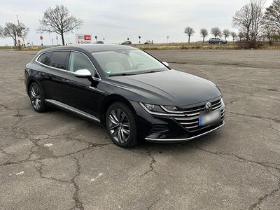 Gebraucht VW Arteon 190 PS (139 kW) 2024 Schwarz Kombi