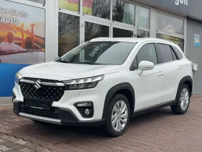 Gebraucht Suzuki SX4 S-Cross Club 120 PS (88 kW) 2024 Weiß SUV