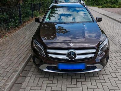 Mercedes GLA250