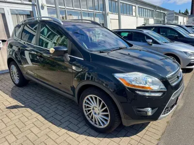 Gebraucht Ford Kuga 140 PS (102 kW) 2012 Schwarz SUV