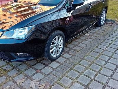 Schwarz Gebraucht 2014 Seat Ibiza ST Kombi | 5.000 € (Guter Preis)