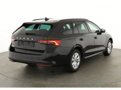 Neu Skoda Octavia Selection 150 PS (110 kW) 2026 Kombi