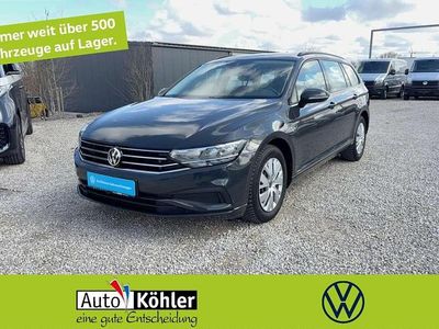 Gebraucht VW Passat Basis 150 PS (110 kW) 2020 Uranograu Kombi