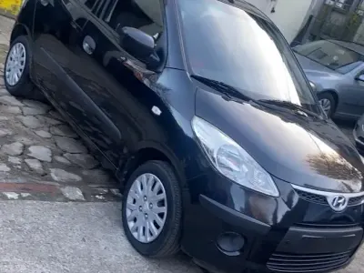 Gebraucht Hyundai i10 67 PS (49 kW) 2008 Schwarz Kleinwagen