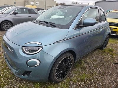 Gebraucht Fiat 500e La Prima 86 kW (118 PS) 2021 Blau Kleinwagen