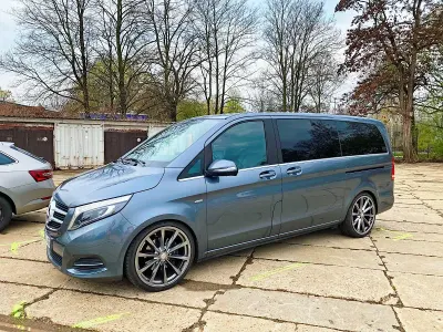 Gebraucht Mercedes V250 Avantgarde 190 PS (139 kW) 2014 Grau Van / Kleinbus