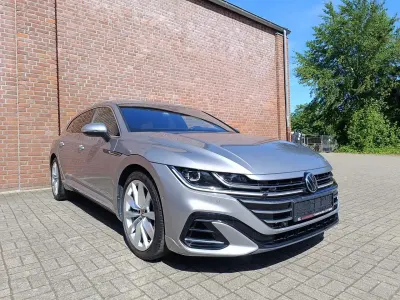 Gebraucht VW Arteon R-line 200 PS (147 kW) 2021 Pyritsilber metallic Kombi