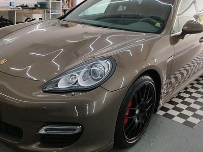 Porsche Panamera Turbo