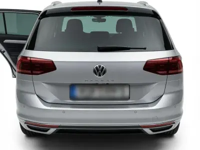 Gebraucht VW Passat 150 PS (110 kW) 2021 Silber Kombi