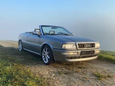 Second-hand Audi 80 133 CP (97 kW) 1992 Argintiu Cabrio