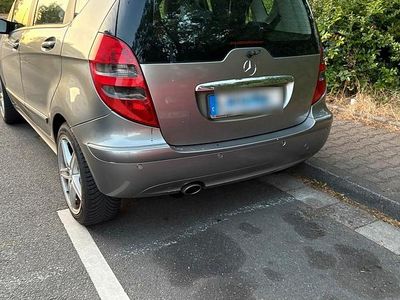 Mercedes A200